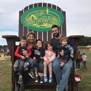 Meet your Posher, Luna